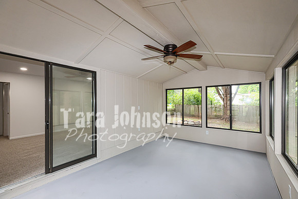 Homestead - 330 Eau Clair - 8 MB Max - TJP (31 of 57)