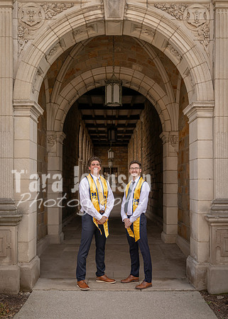 Emma & Friends Grad Photos W25 (89 of 96)