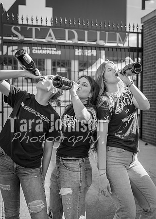 New Life Grad Photos W25 B&W (110 of 166)
