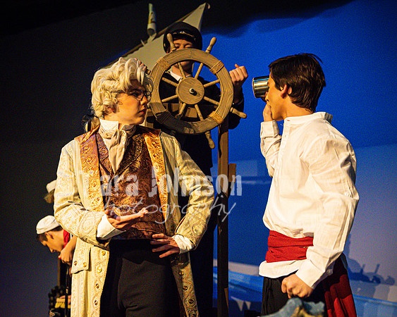 22 LHS Theater - Mermaid R2 - Act 1 - TJP (90 of 698)