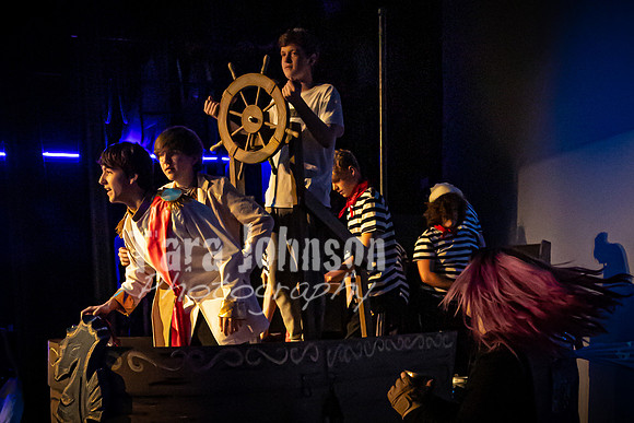 22 LHS Theatre - Mermaid R1 - Act 1 - TJP (29 of 363)
