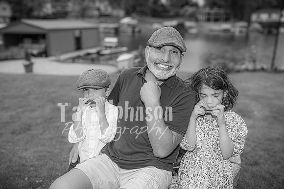 Sculthorpe Family @ Cedar Island - BW - TJP (39 of 58)