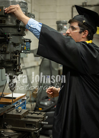 Kera & Friends Grad Photos W25 (227 of 259)