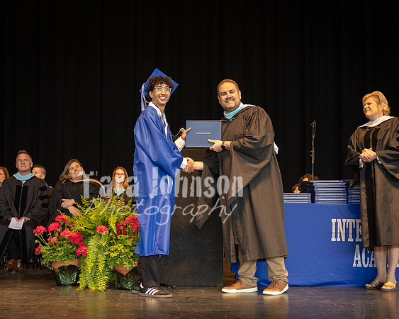 25 IA Graduation - Diploma - DH (256 of 356)