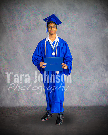 2025 IA Graduation - Gray Backdrop - TJP (282 of 359)