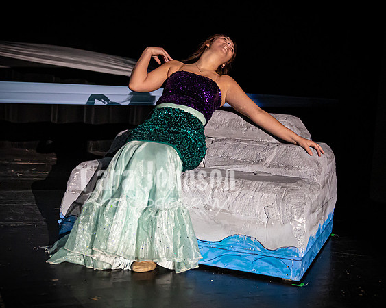 22 LHS Theatre - Mermaid R1 - Act 1 - TJP (11 of 363)