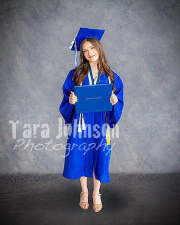 2025 IA Graduation - Gray Backdrop - TJP (250 of 359)