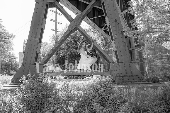Anna Allen @ Central Park in Milford - BW - TJP (76 of 100)