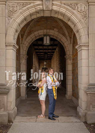 Emma & Friends Grad Photos W25 (75 of 96)