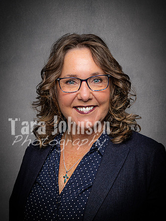 2025 SFV Services - Headshots - TJP (7 of 18)