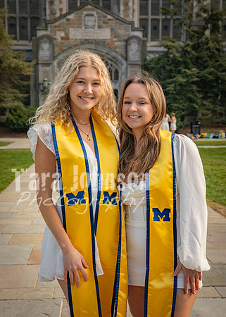 [tht] W24 Senior Grad Photos-68