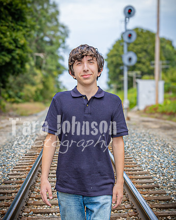Corbin Gibson @ Highland Depot Tracks - Color - TJP (5 of 43)