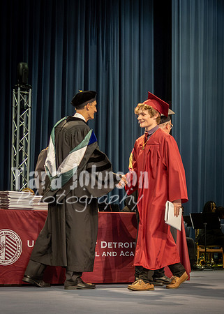 UDJ Graduation 2025 - Handshake (229 of 346)