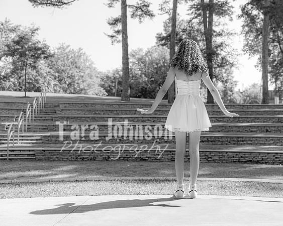 Anna Allen @ Central Park in Milford - BW - TJP (26 of 100)
