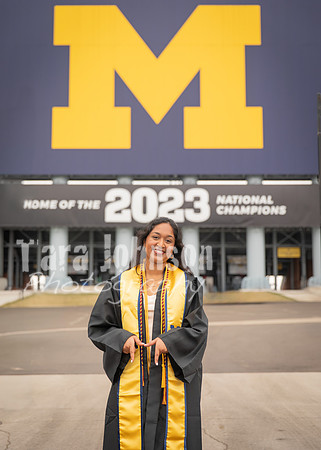 Isha V. W25 Graduation Photos (48 of 70)