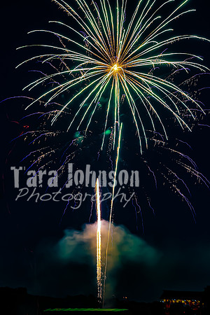 2022 Cedar Island Fireworks - TJP (6 of 25)