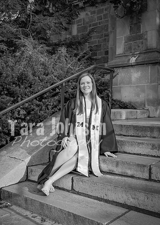 24 U of M Grad Photos - Audrey-186
