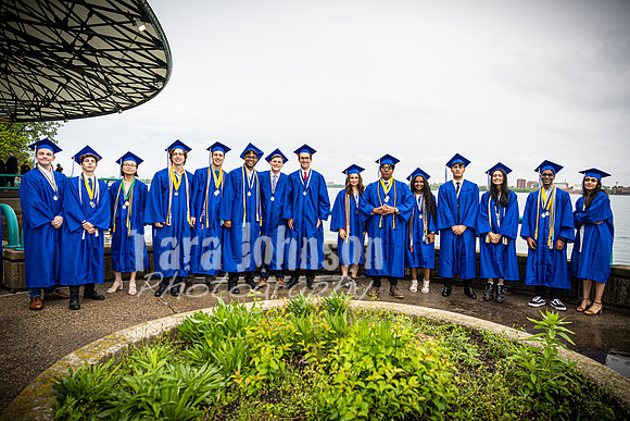 22 IA Grad - Candids & Ceremony - TJP (91 of 535)