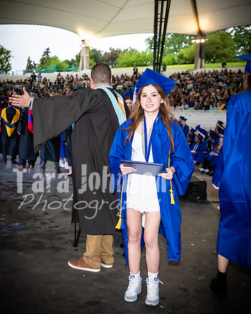 22 IA Grad - Angle #4 Celebration Walk - TJP (49 of 345)