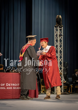 UDJ Graduation 2025 - Handshake (256 of 346)