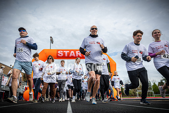2025 Vivat 5K - Prerace - TJP (56 of 86)