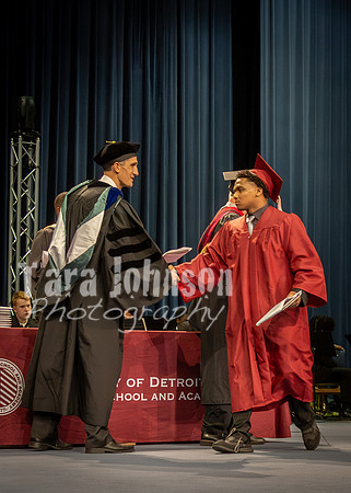 UDJ Graduation 2025 - Handshake (309 of 346)