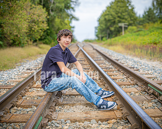 Corbin Gibson @ Highland Depot Tracks - Color - TJP (6 of 43)
