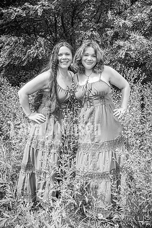 Torres Family Paint Creek Trail - BW - TJP (31 of 36)
