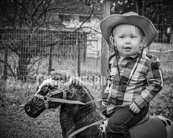 Marhofer Family - BW - TJP (17 of 26)
