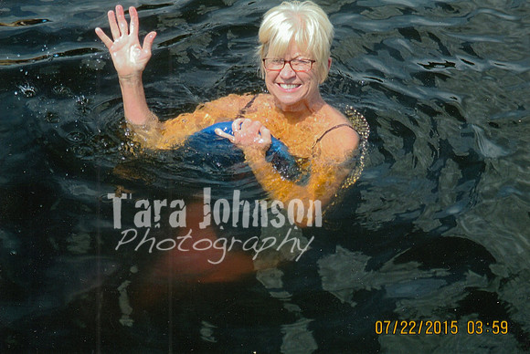 2015 Linda Floating