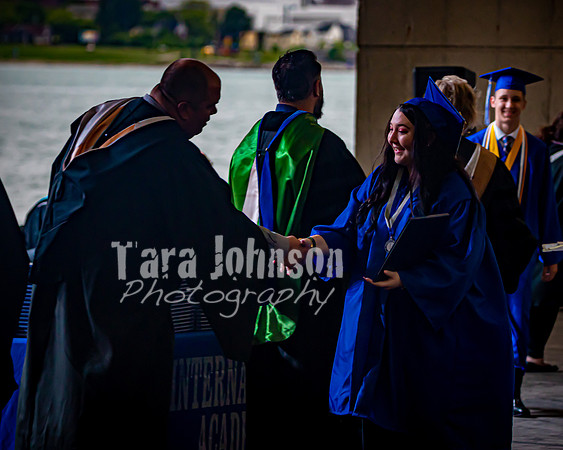 22 IA Grad - Angle #1 Entrance - TJP (45 of 124)