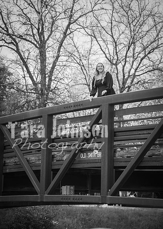 24 Senior Photos - Grace Fitzgerald B&W (14 of 171)