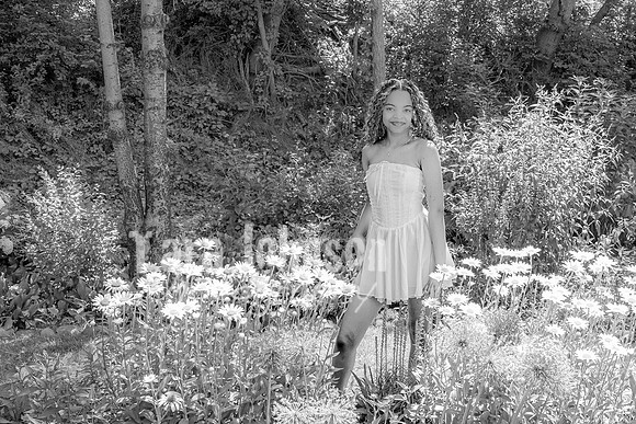 Anna Allen @ Central Park in Milford - BW - TJP (84 of 100)