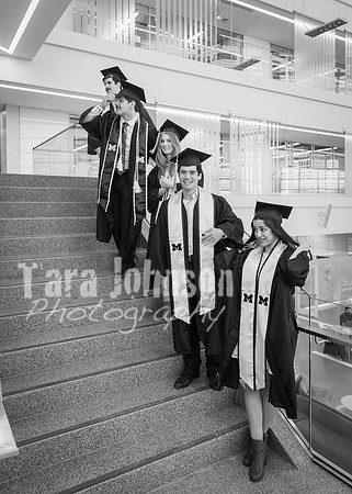 Kera & Friends Grad Photos W25 B&W (178 of 259)