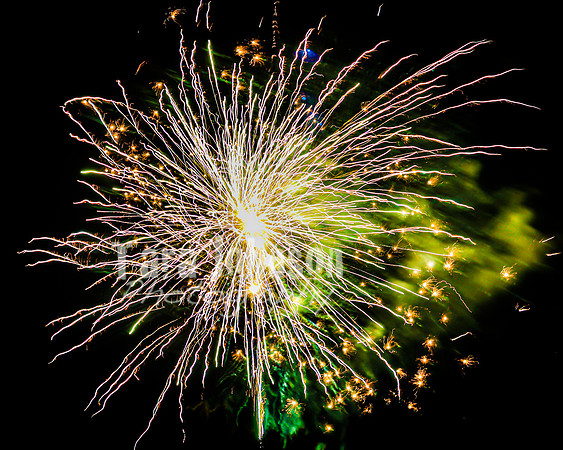 2022 LHS Fireworks - TJP (16 of 90)
