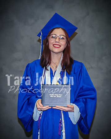 22 LHS Grad - Angle #5 Studio - TJP (94 of 584)
