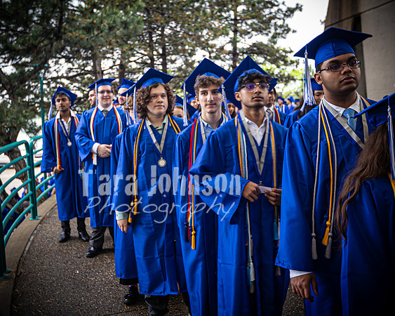 22 IA Grad - Angle #1 Entrance - TJP (48 of 332)