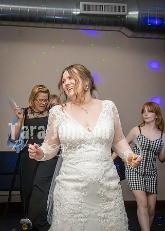 24 M. & K. Eaton Wedding [The Dance] - DH (27 of 29)