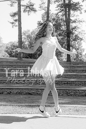 Anna Allen @ Central Park in Milford - BW - TJP (29 of 100)
