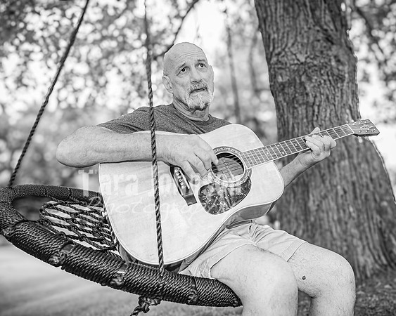 Ron Hall @ Depot Park - BW - TJP (49 of 54)