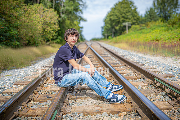 Corbin Gibson @ Highland Depot Tracks - Color - TJP (7 of 43)