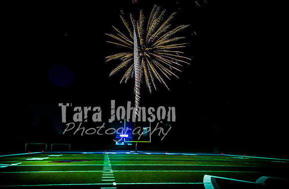 2022 LHS Fireworks - TJP (32 of 90)