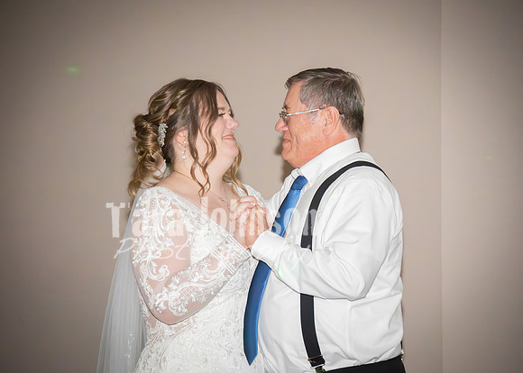 24 M. & K. Eaton Wedding [The Dance] - DH (9 of 29)