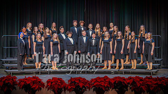 2024-25 MHS Vocals - Group - TJP (8 of 8)