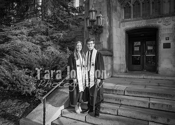 24 U of M Grad Photos - Audrey-206