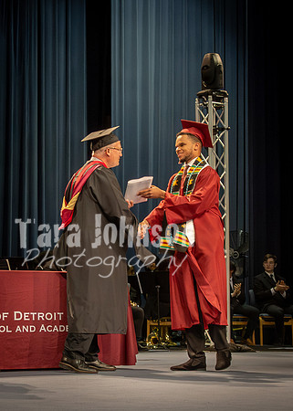 UDJ Graduation 2025 - Handshake (310 of 346)