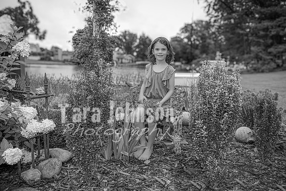 Sculthorpe Family @ Cedar Island - BW - TJP (11 of 58)