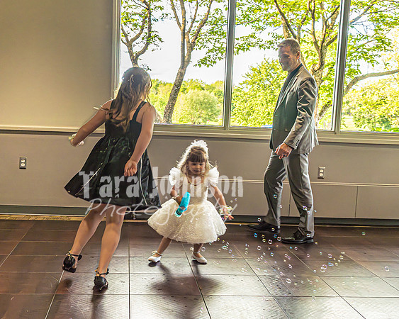 J. & D. Klann - Dances - Flower Girls - TJP (1 of 10)