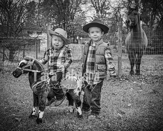Marhofer Family - BW - TJP (7 of 26)