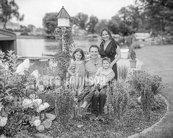 Sculthorpe Family @ Cedar Island - BW - TJP (20 of 58)